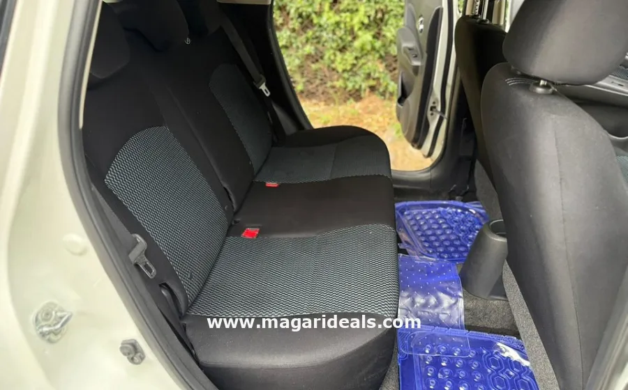2015 NISSAN NOTE  in Kenya for Sale | Magari Deals