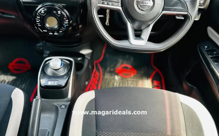 2017 NISSAN NOTE E-POWER in Kenya for Sale | Magari Deals