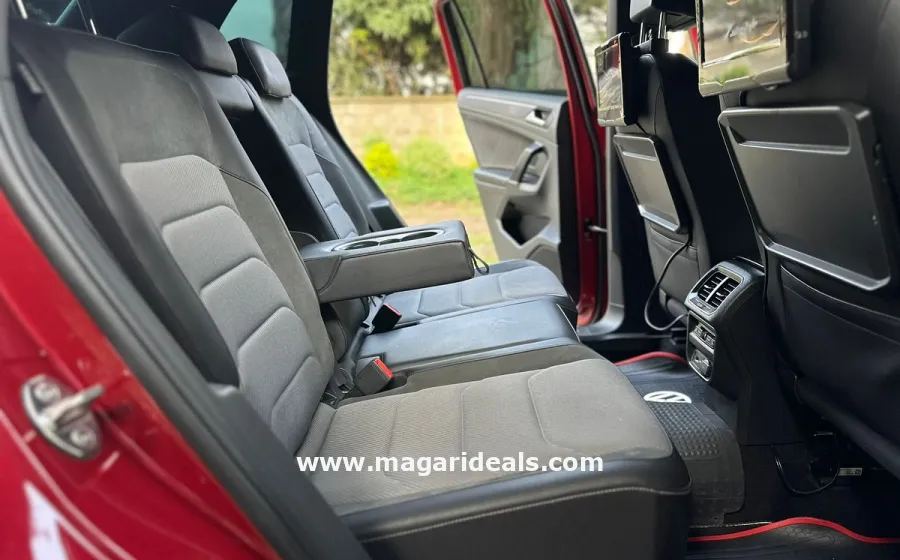 2017 VOLKSWAGEN TIGUAN 1.4T R-LINE in Kenya for Sale | Magari Deals
