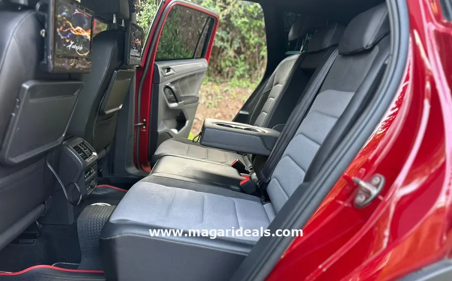 2017 VOLKSWAGEN TIGUAN 1.4T R-LINE in Kenya for Sale | Magari Deals