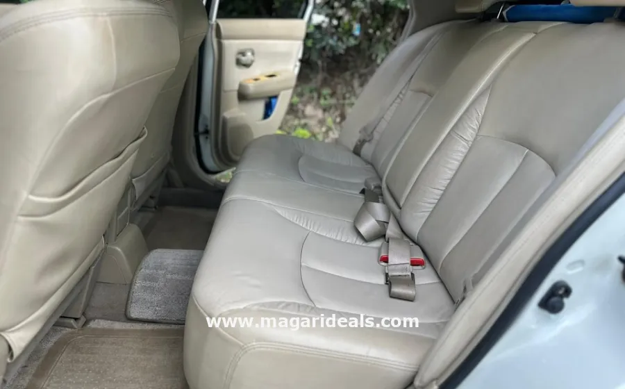 2008 NISSAN TIIDA LATIO in Kenya for Sale | Magari Deals
