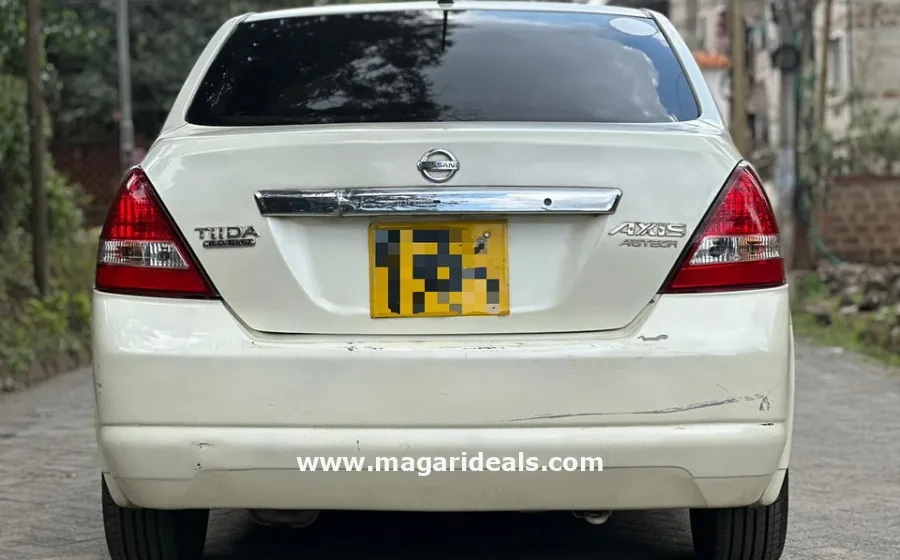 2008 NISSAN TIIDA LATIO in Kenya for Sale | Magari Deals