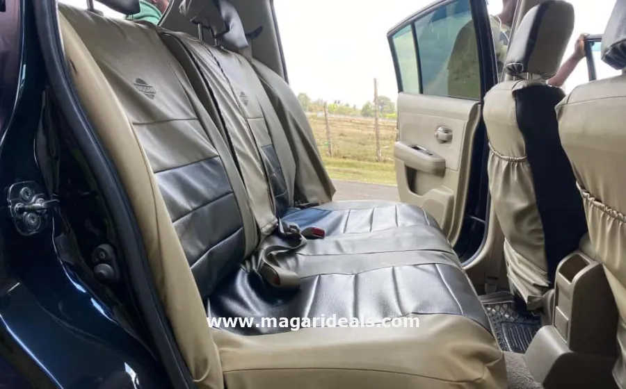 2011 NISSAN TIIDA Hatchbak in Kenya for Sale | Magari Deals