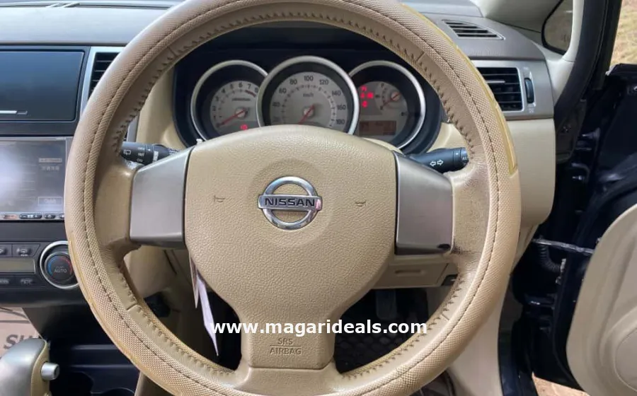 2011 NISSAN TIIDA Hatchbak in Kenya for Sale | Magari Deals