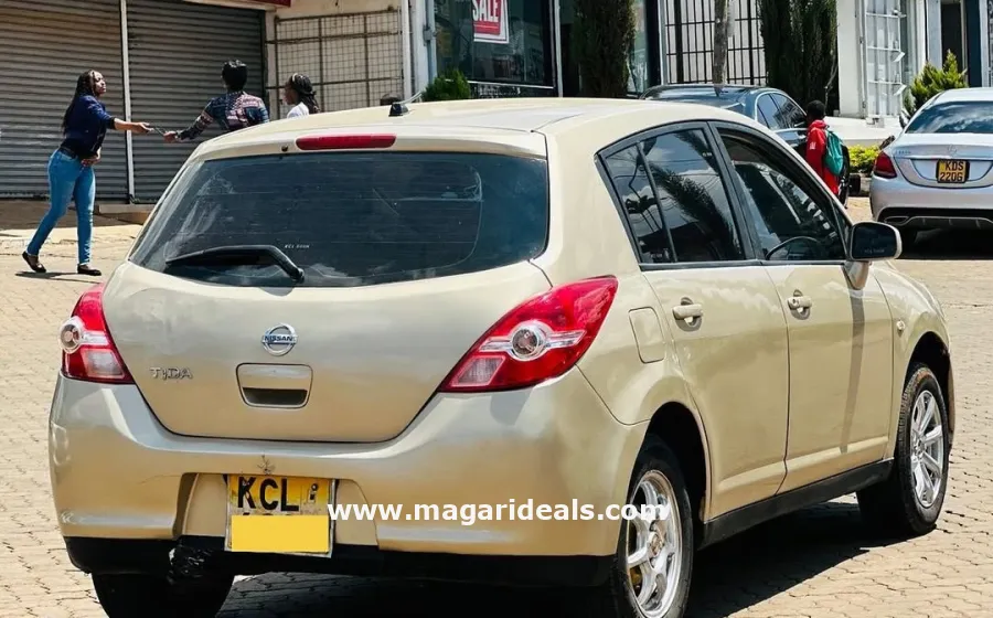 2011 Nissan Tiida in Kenya for Sale | Magari Deals