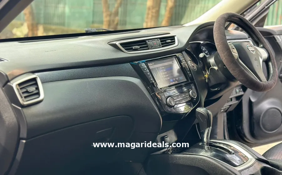 2014 NISSAN XTRAIL HYBRID in Kenya for Sale | Magari Deals