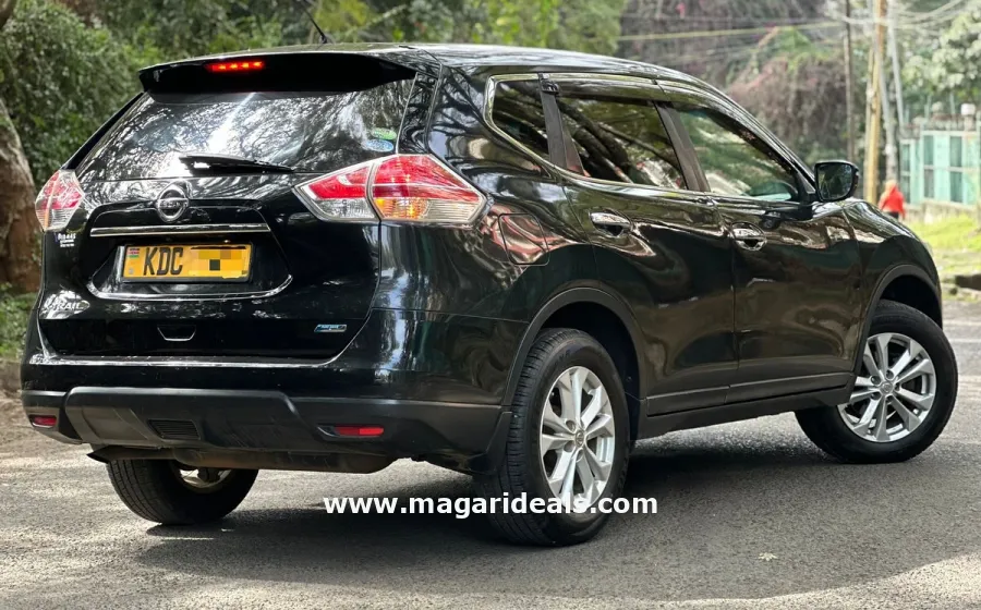 2014 NISSAN XTRAIL HYBRID in Kenya for Sale | Magari Deals