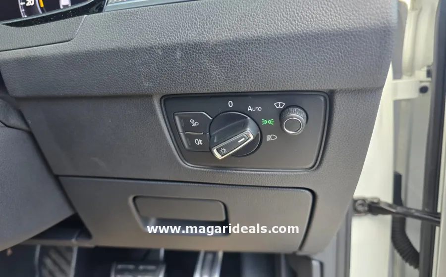 VW Arteon R-Line 2018 Model Sunroof in Kenya for Sale | Magari Deals
