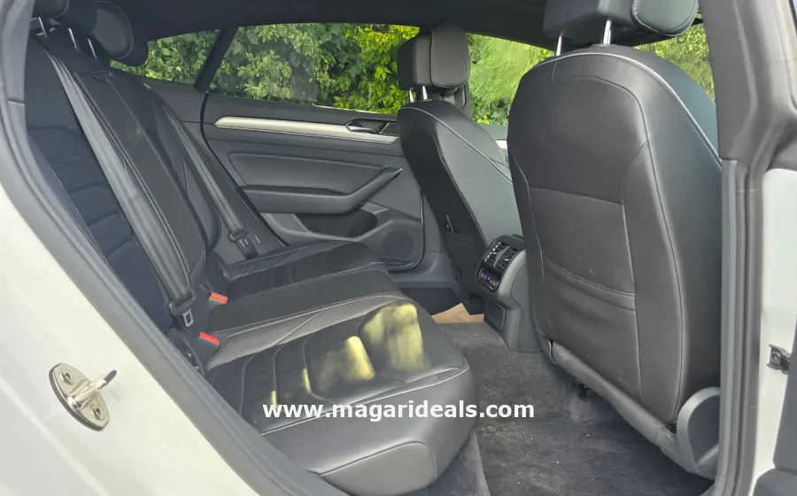 VW Arteon R-Line 2018 Model Sunroof in Kenya for Sale | Magari Deals