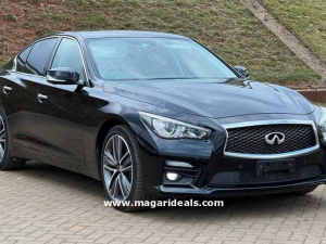 Find Nissan Skyline cars in Kenya: R34 (KSh 3.5M+), GT-R (KSh 8M-12M), and 250GT prices. Compare specs, find trusted sellers, & inspect available stock.